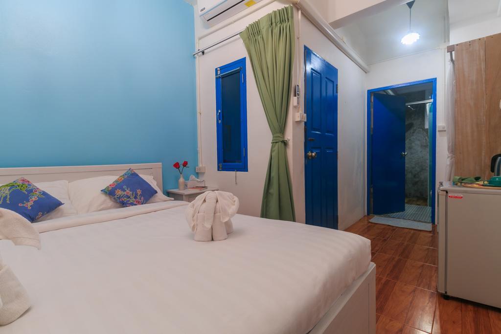 Frog House Bed & Breakfast (Adults Only) Patong Exterior foto