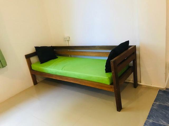 Frog House Bed & Breakfast (Adults Only) Patong Exterior foto
